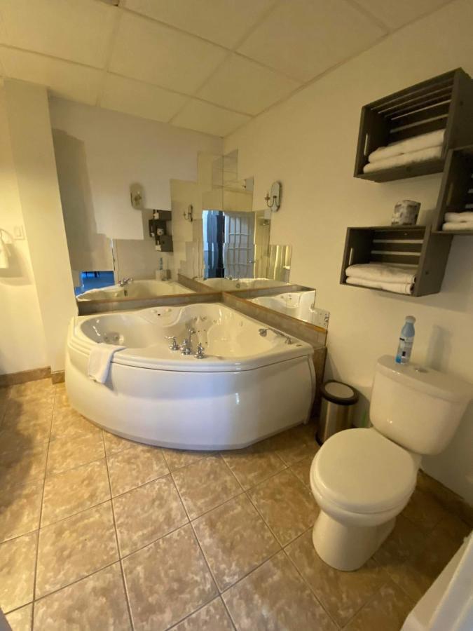 Le Convivial Apartment Rouyn Exterior photo