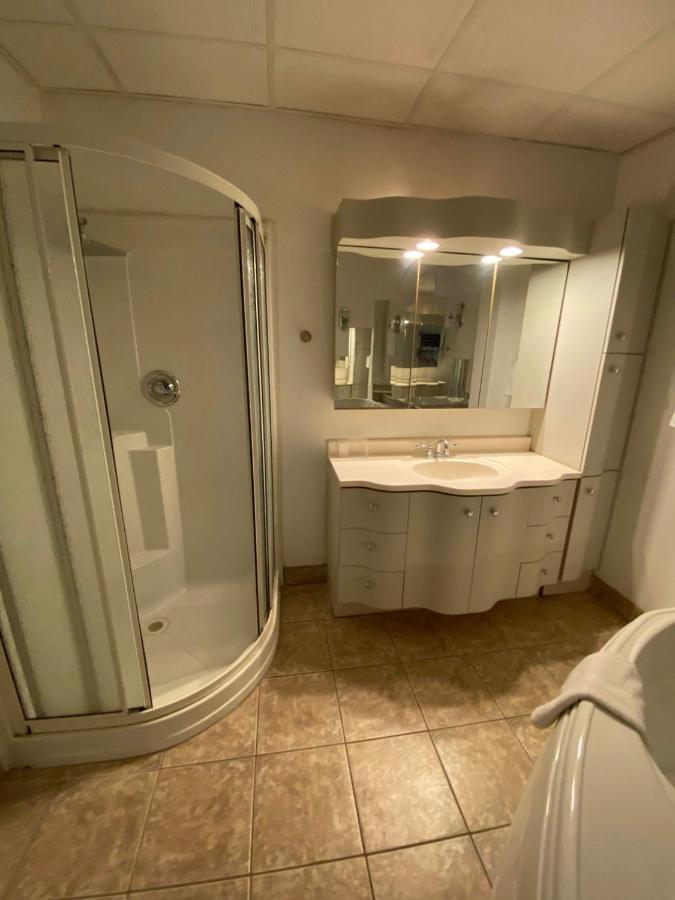 Le Convivial Apartment Rouyn Exterior photo